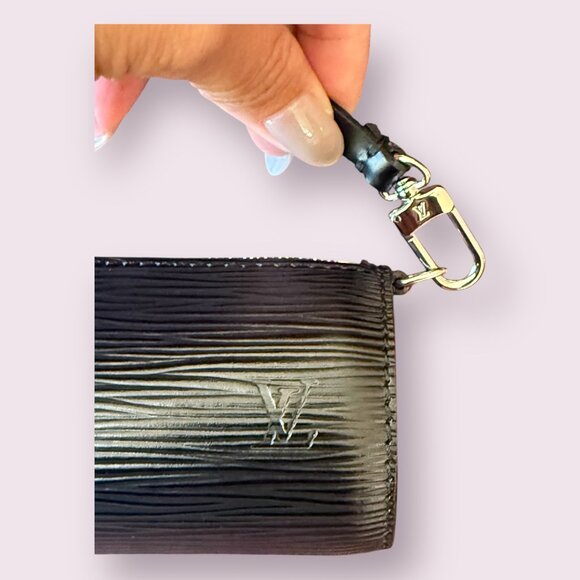 Authentic Louis Vuitton Black Epi Mini Soufflot Pochette | NWOT - Picture 6 of 6